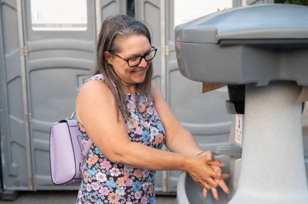 Portable Toilet Options We Offer in Windcrest, TX